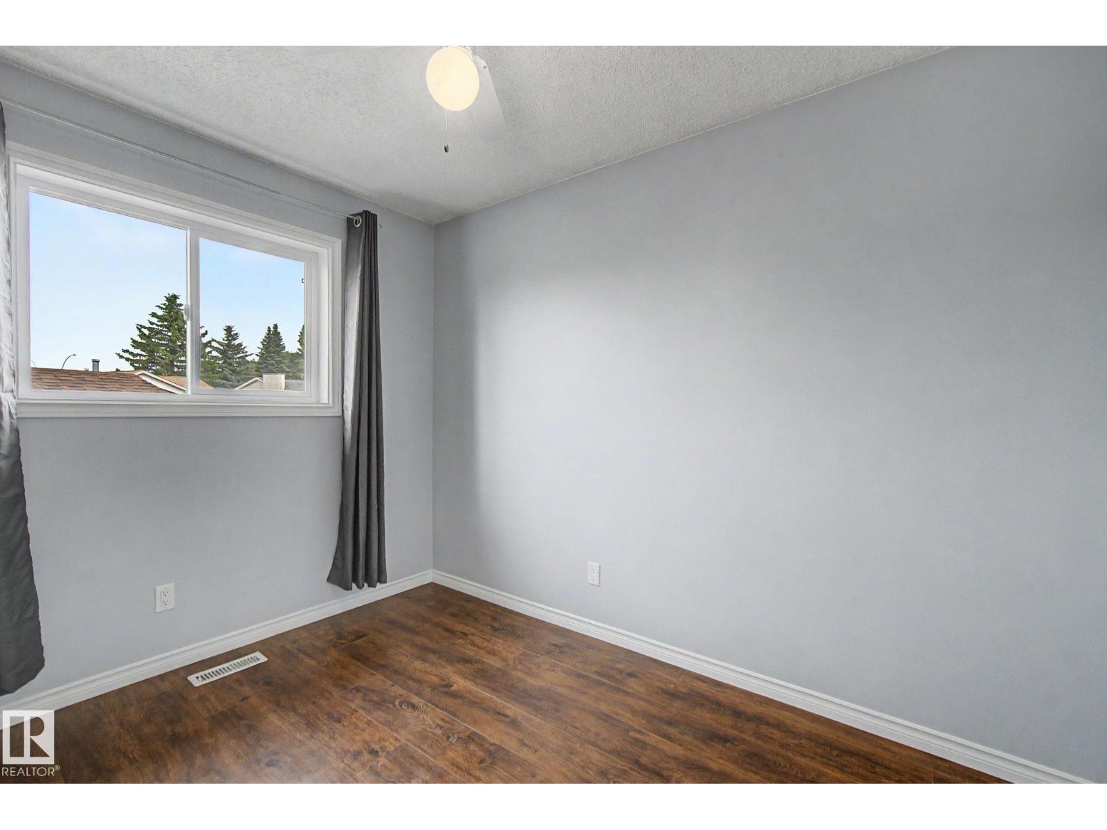 30 MATTHEW RD - 22