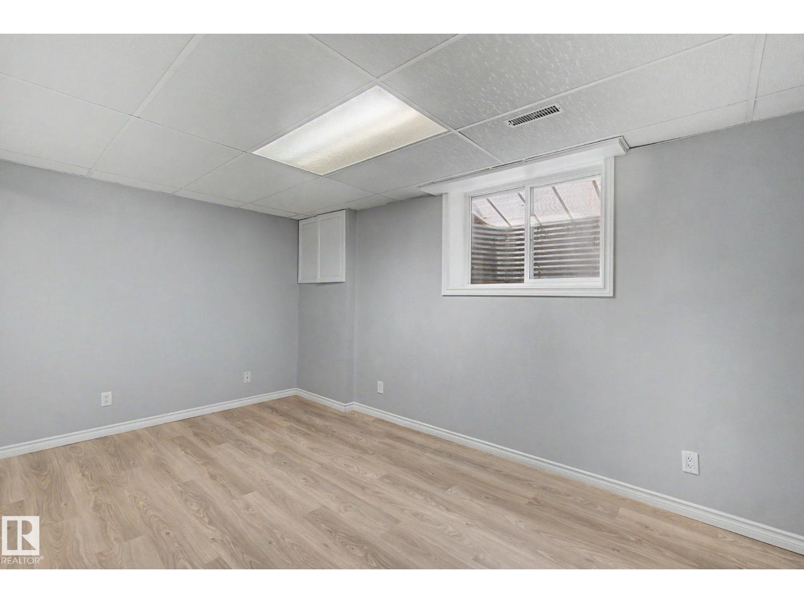 30 MATTHEW RD - 39