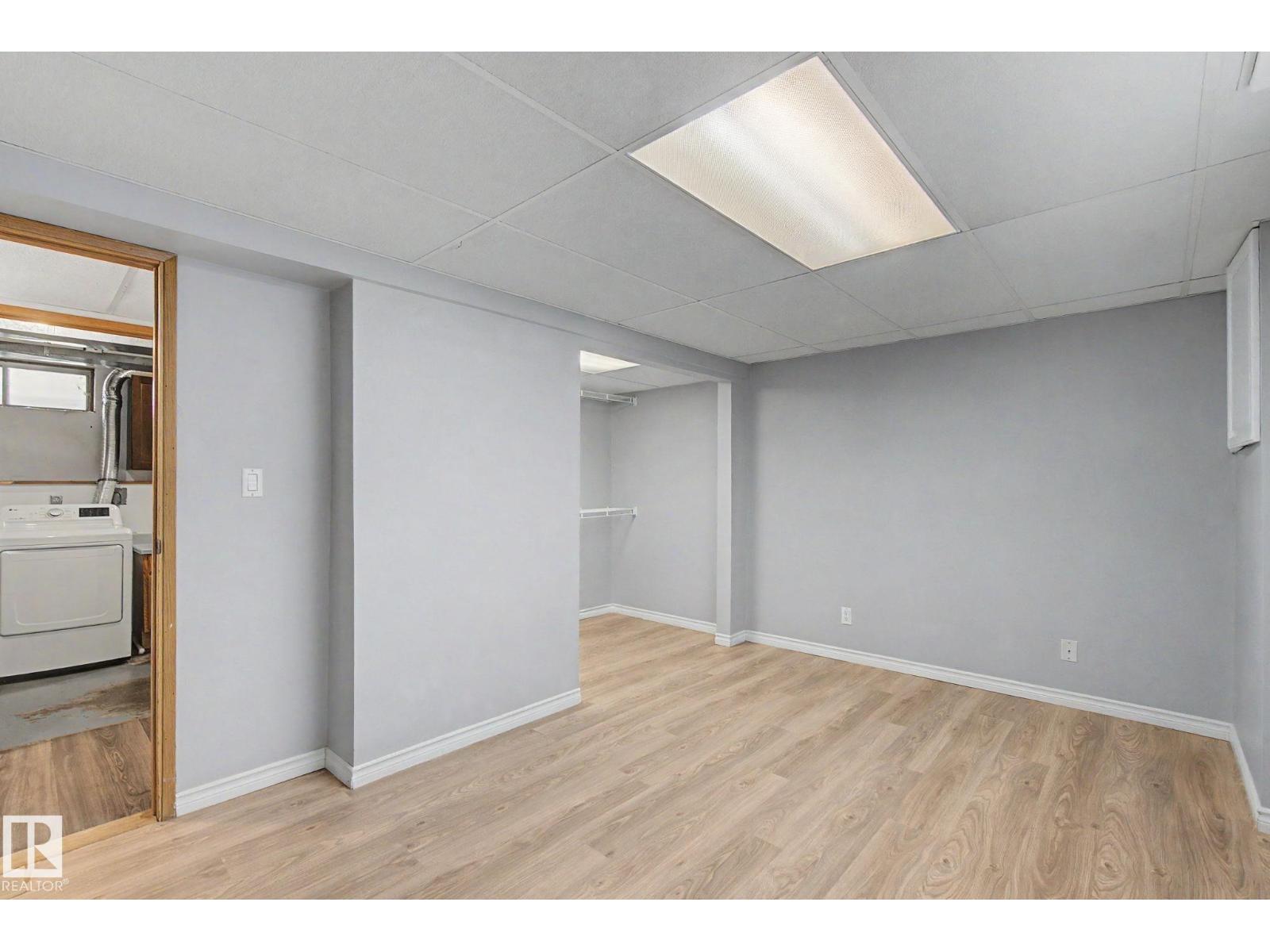 30 MATTHEW RD - 40