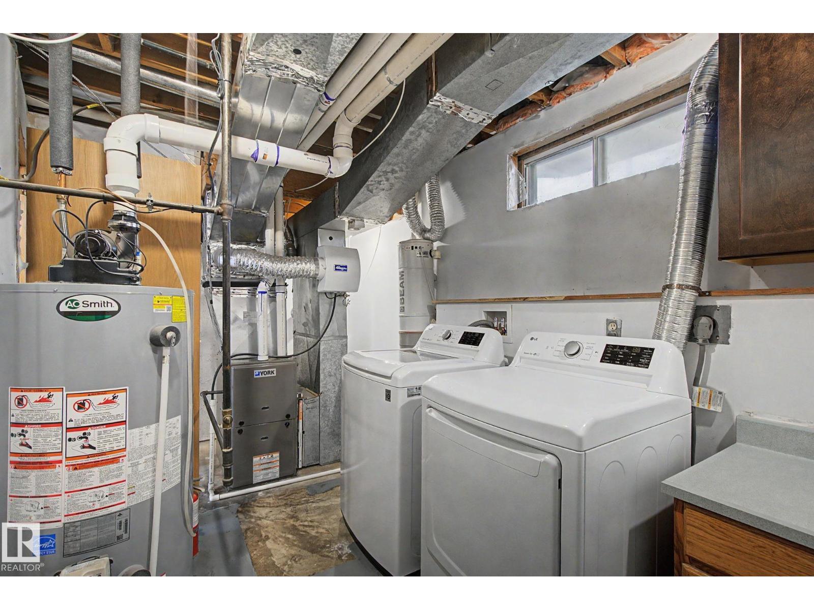 30 MATTHEW RD - 44