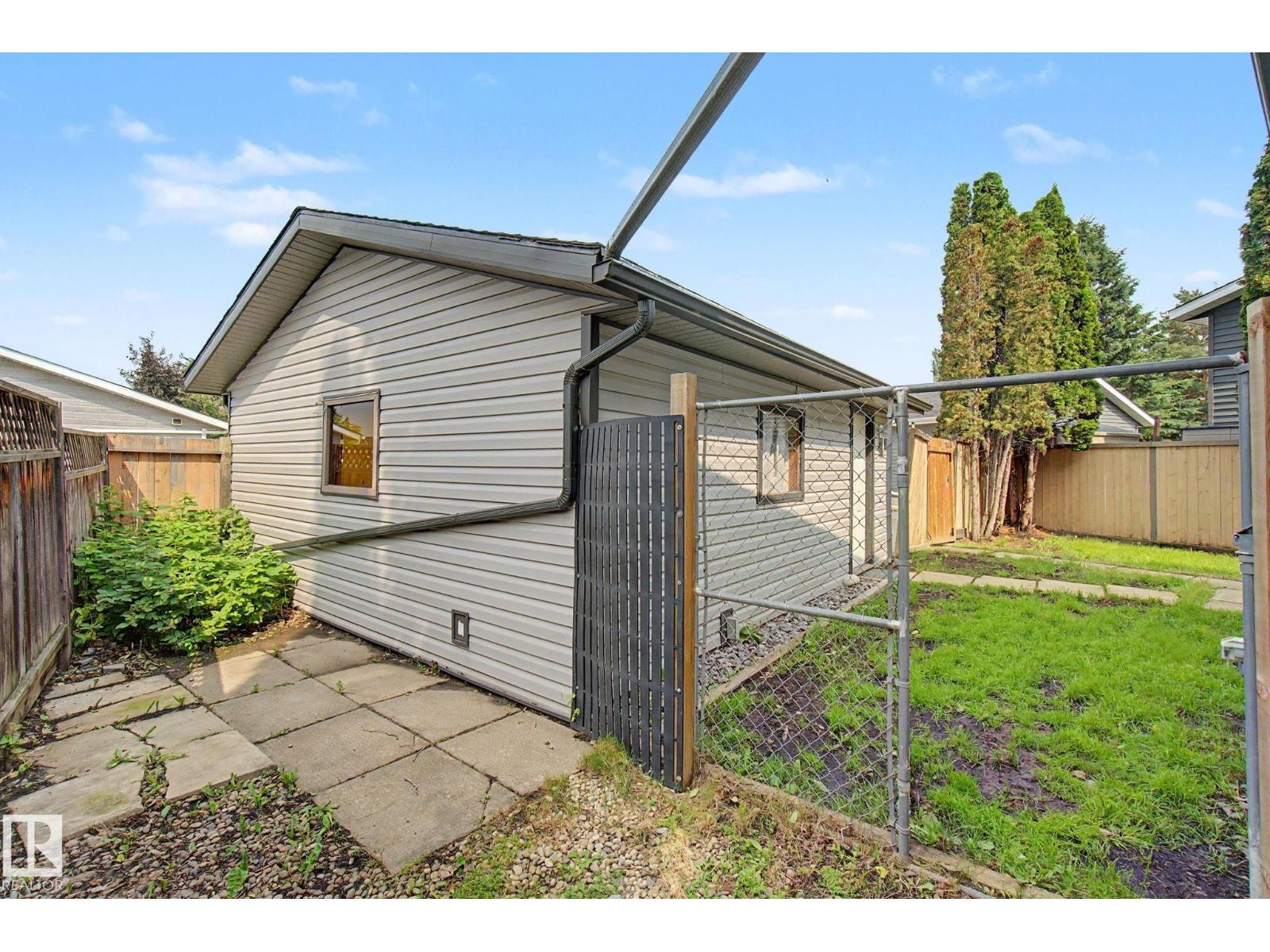30 MATTHEW RD - 49