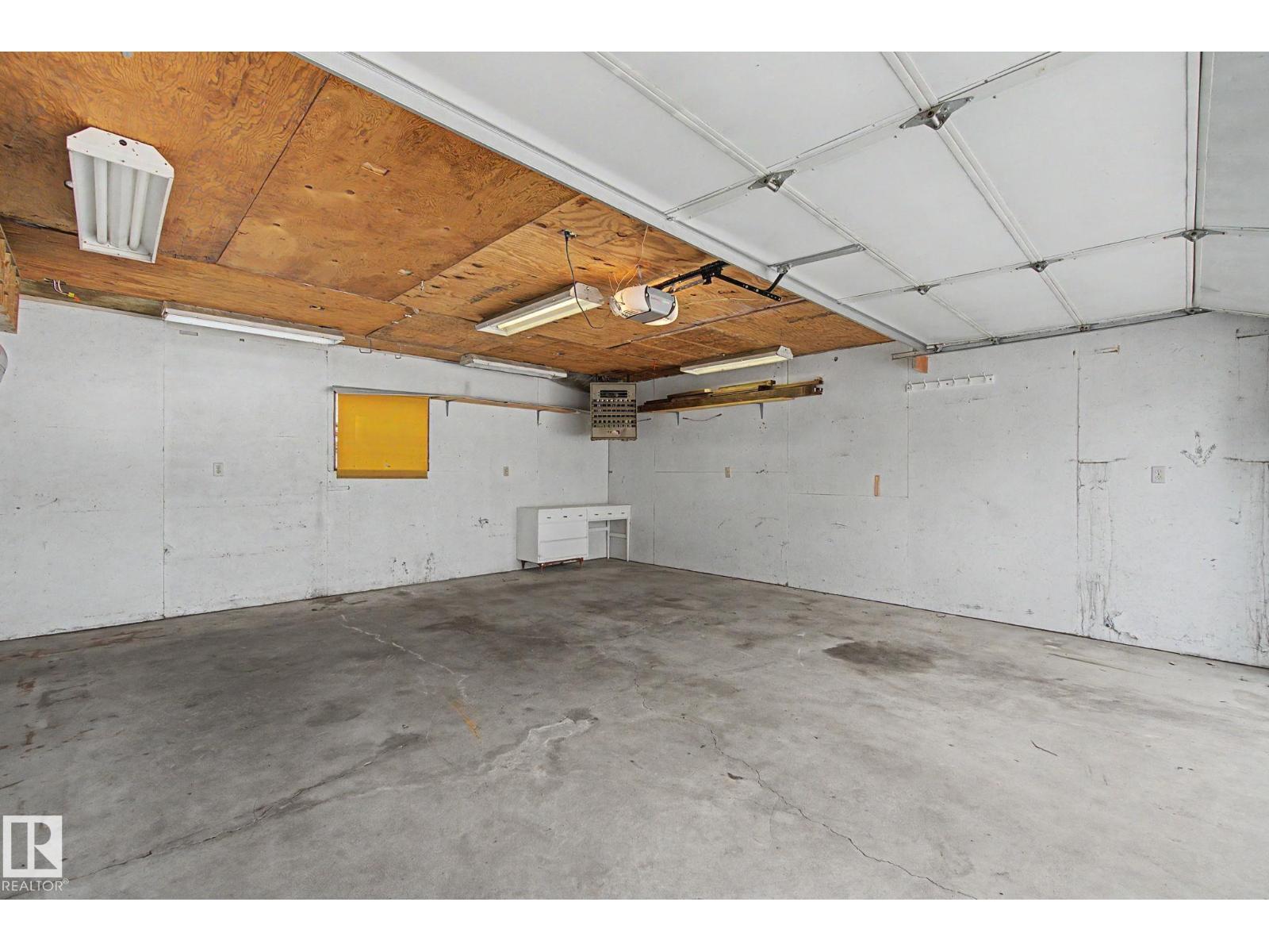 30 MATTHEW RD - 50