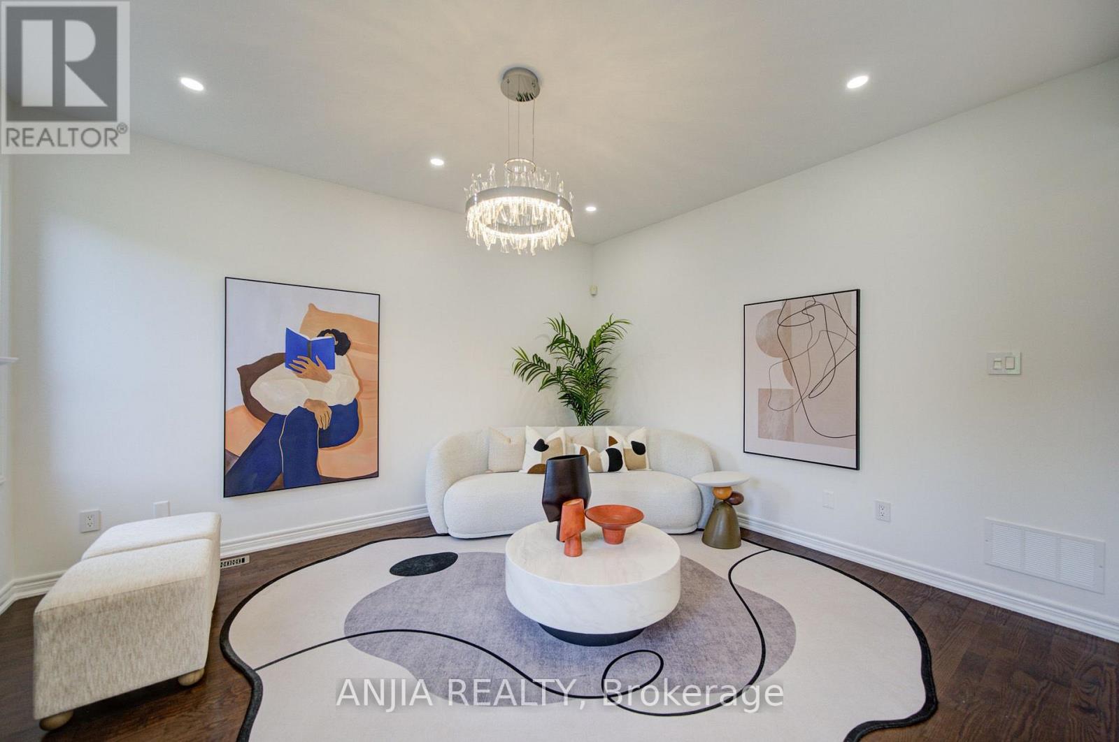 9 MIMOSA STREET - 13