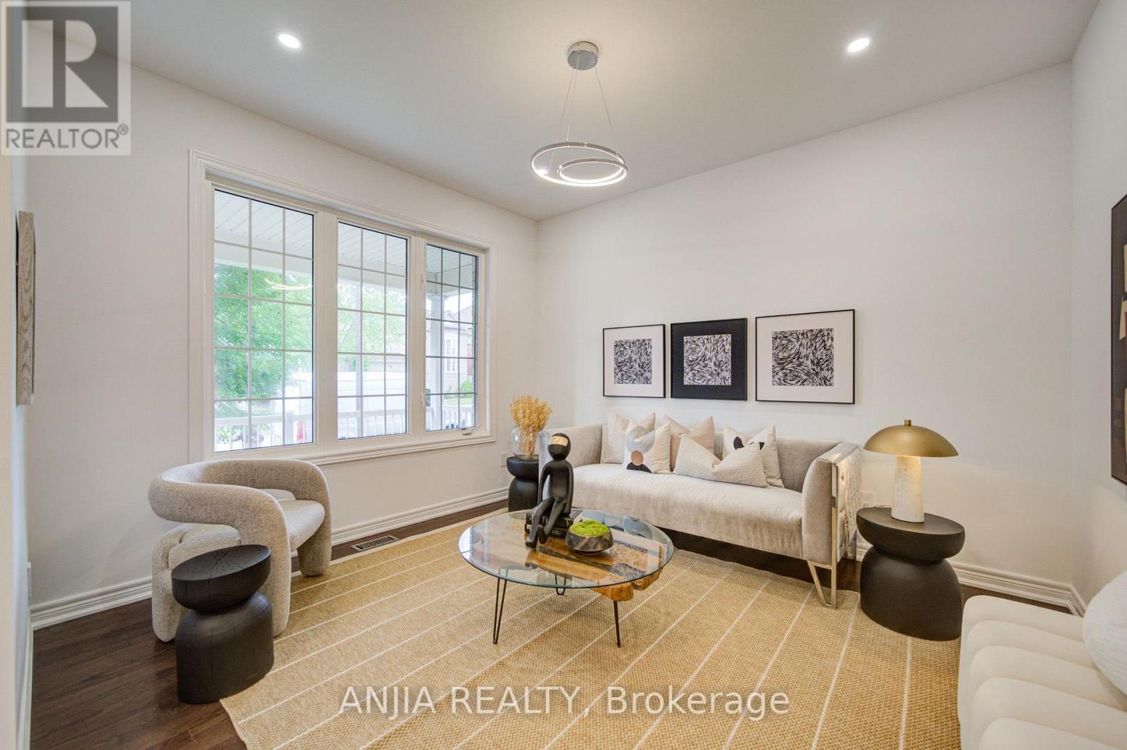 9 MIMOSA STREET - 7