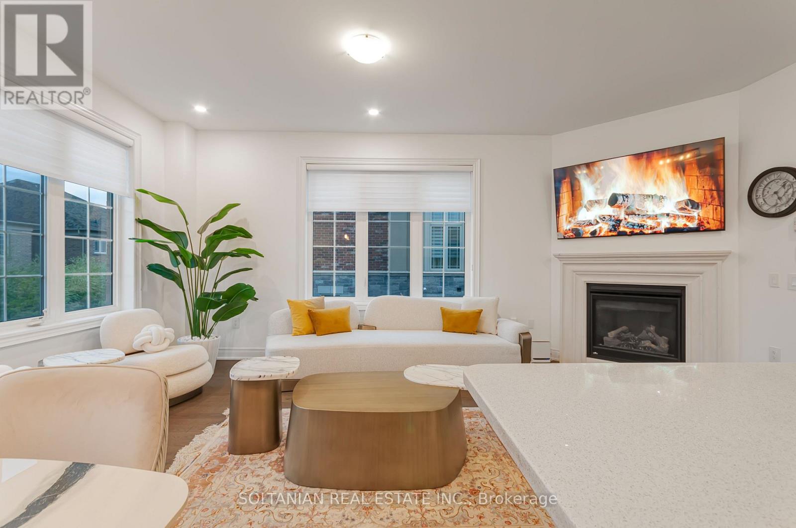 18 DRIZZEL CRESCENT - 3