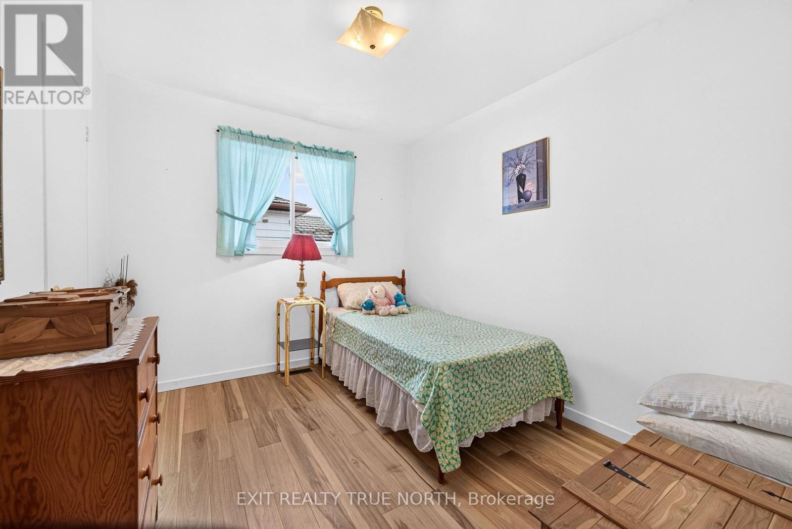 1053 GLEN BOGIE CRESCENT - 11