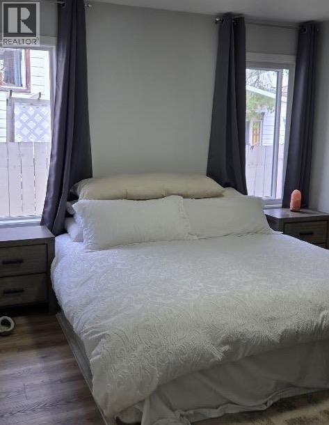 5113 A 54 Avenue - 7