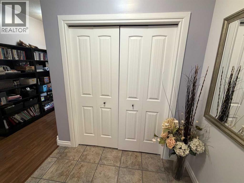 5613 52 Street - 17