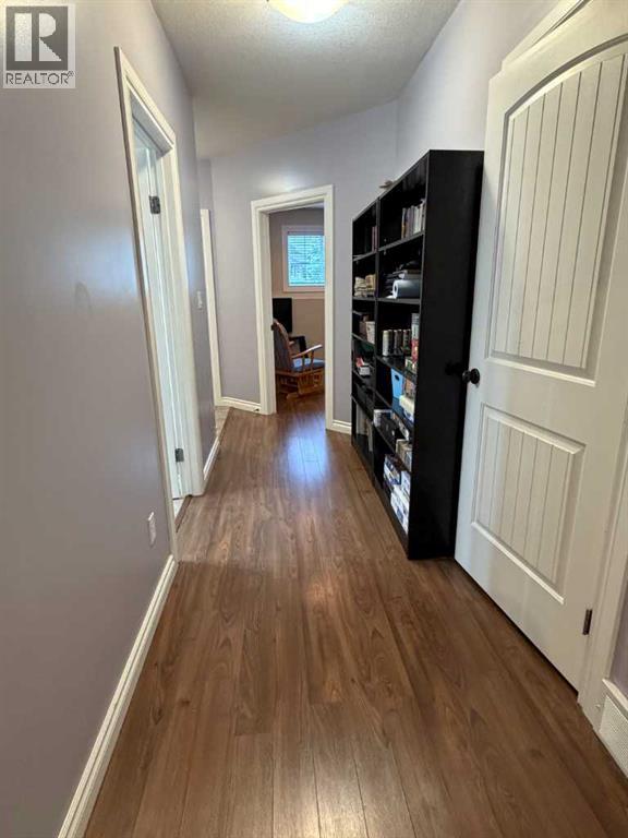 5613 52 Street - Image 24