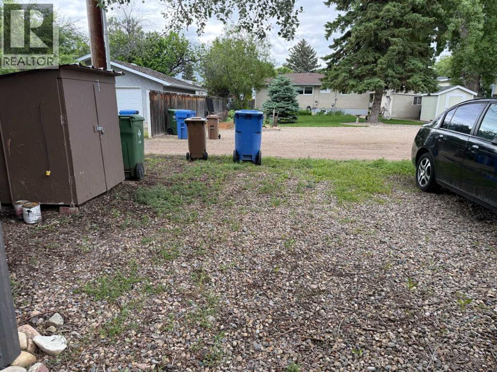5613 52 Street - Image 32