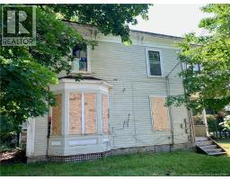 47 Elm Street, photo 3