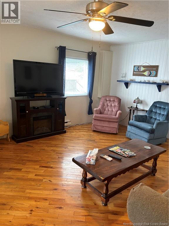 60 First Avenue, Pointe-Du-Chêne — photo 3