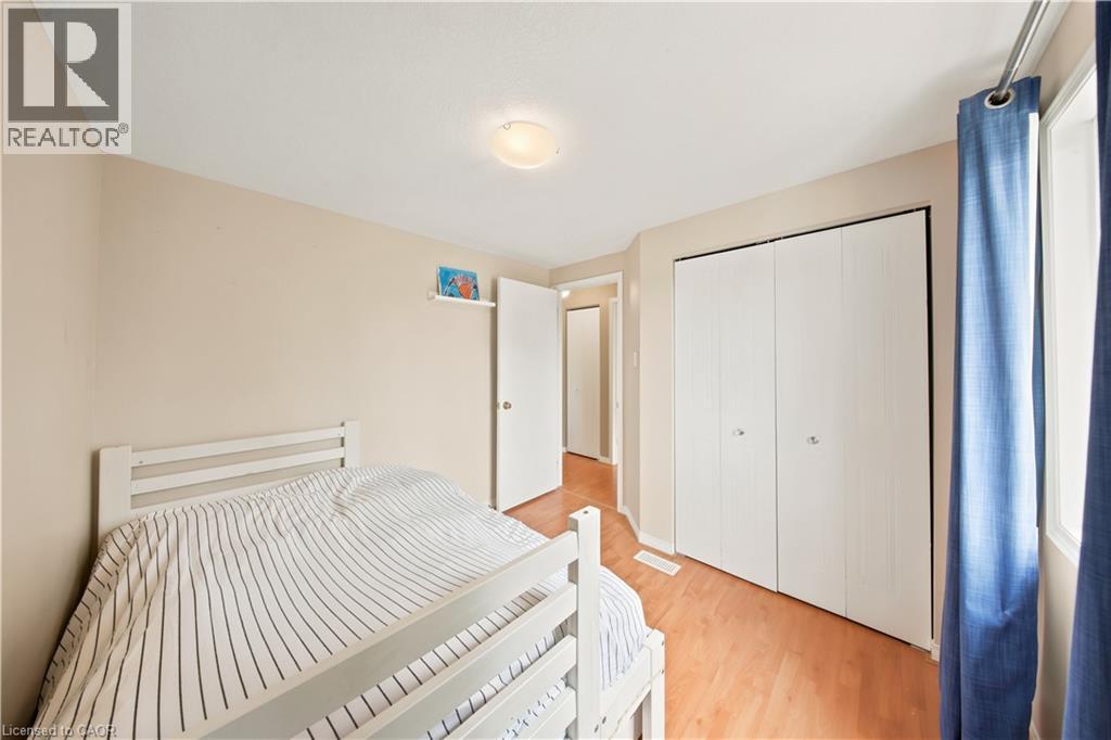 119 ROSSMORE Court - 32