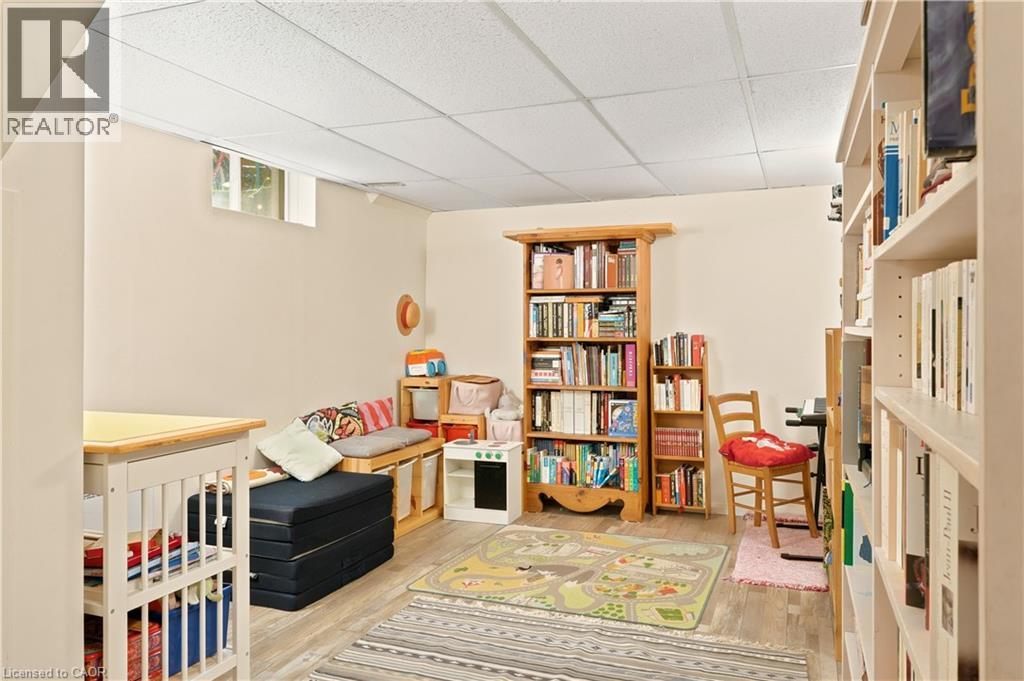 119 ROSSMORE Court - 41