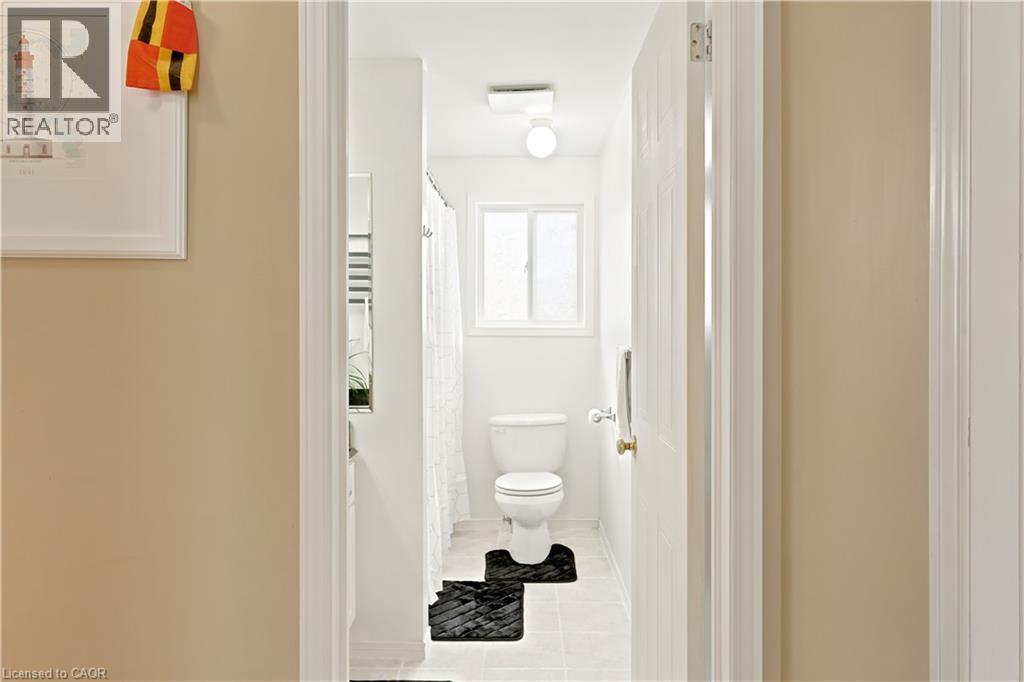 119 ROSSMORE Court - Image 27