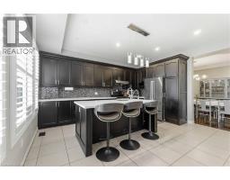 4pc Bathroom - 212 Chartwell Circle, Hamilton, ON L9A0B6 Photo 8
