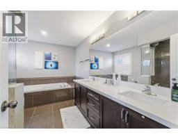 212 Chartwell Circle, Hamilton, ON L9A0B6 Photo 19