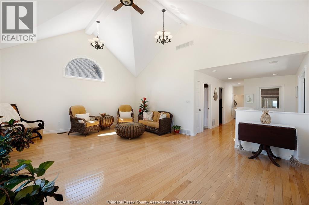 12862 RIVERSIDE - 40