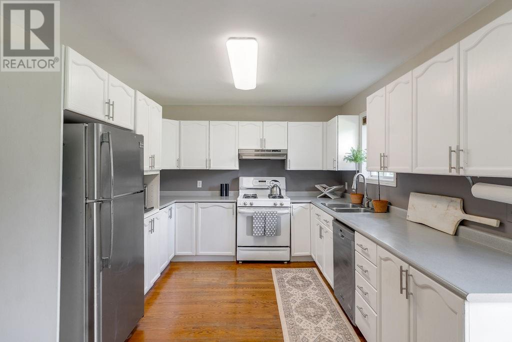51 Lorraine Street - 10