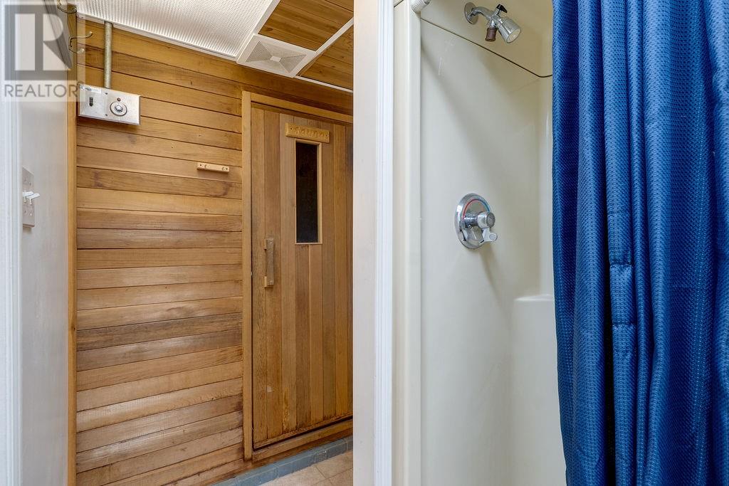 51 Lorraine Street - 31