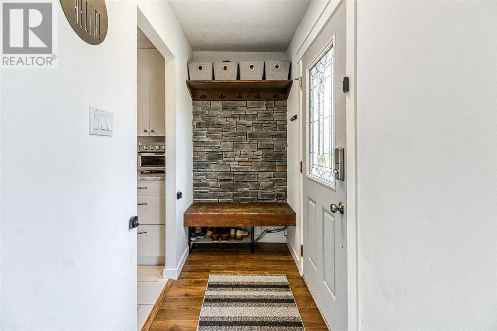 25 Laprairie CRES - 10