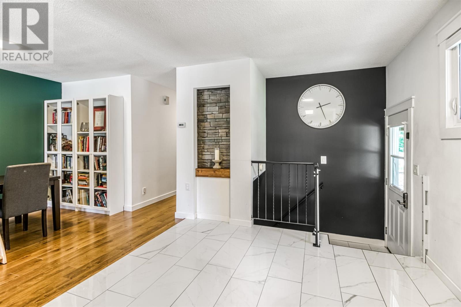 25 Laprairie CRES - Image 13