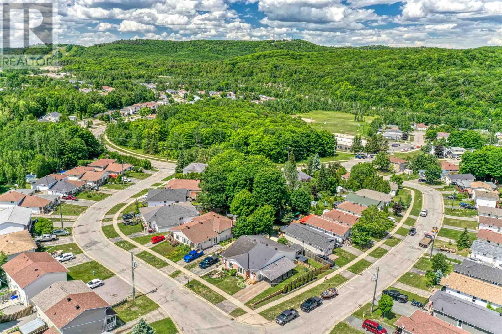 25 Laprairie CRES - Image 30