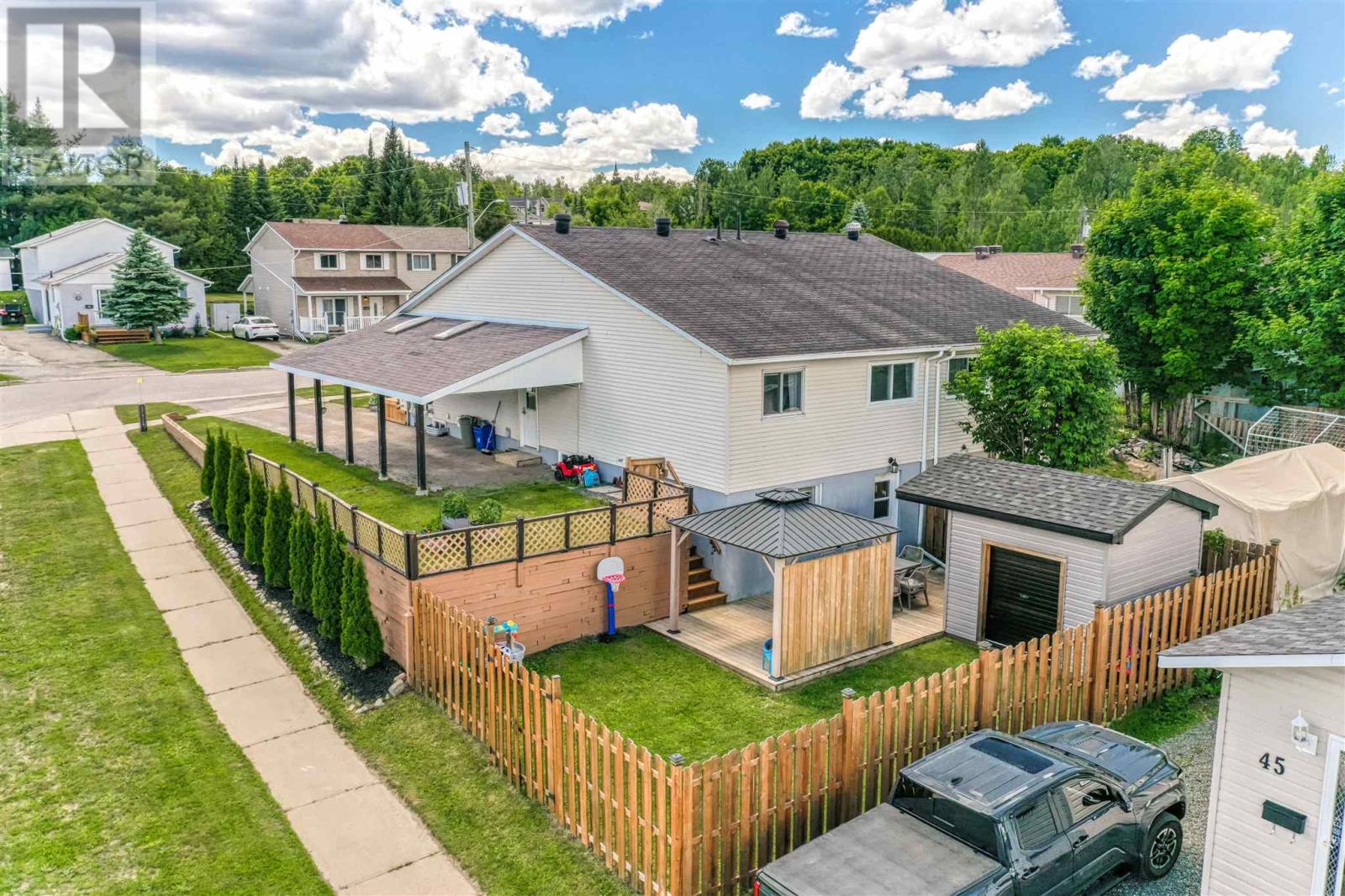25 Laprairie CRES - 5