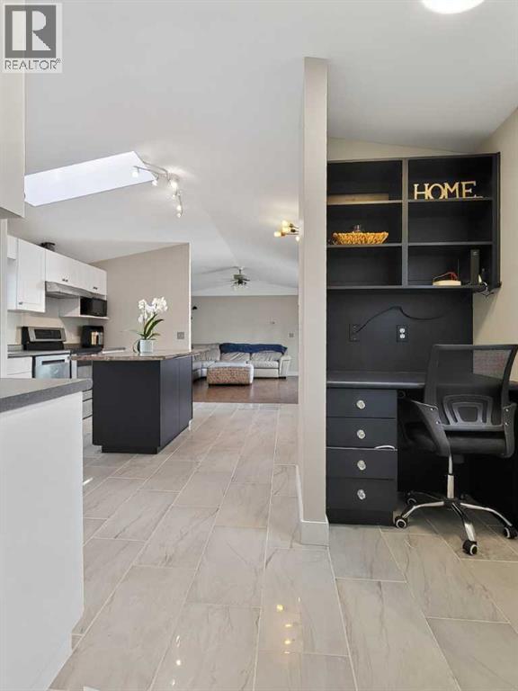 10826 98 Street - 22