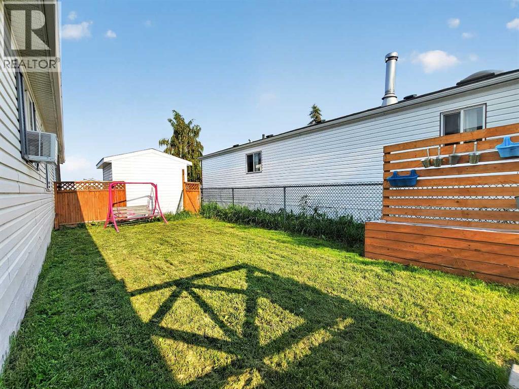 10826 98 Street - 34