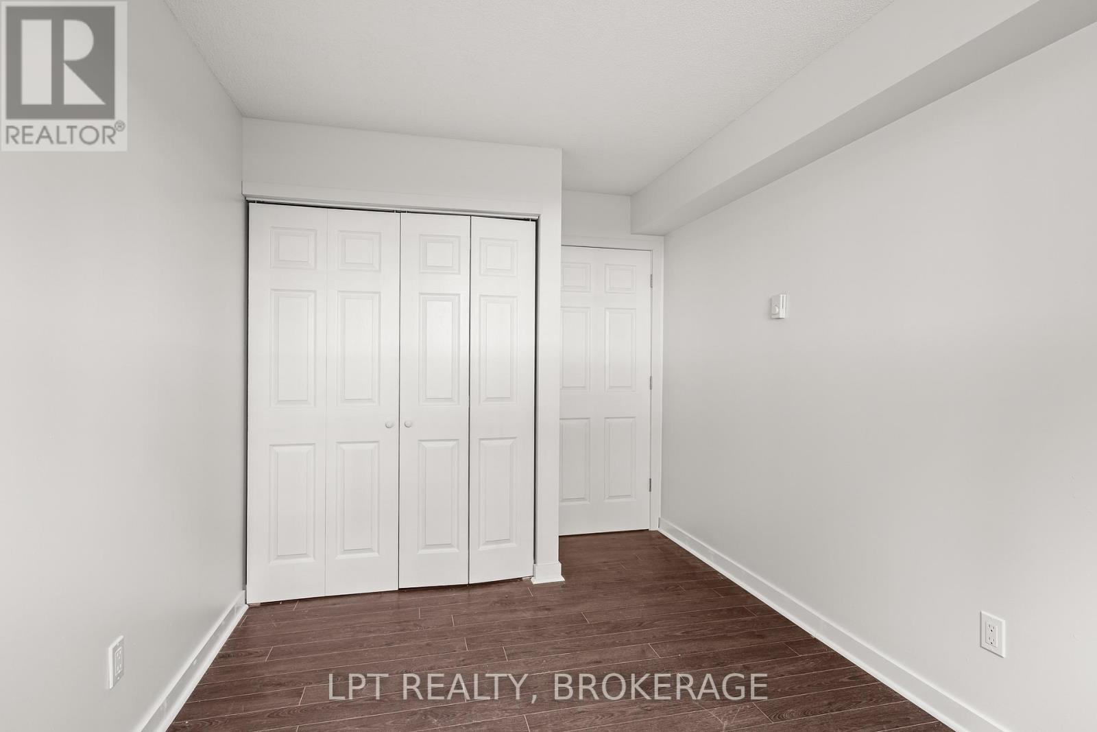 #107 310 KINGSDALE AVENUE - 12