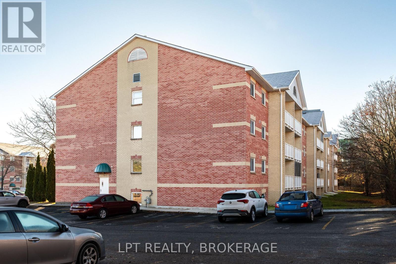 #107 310 KINGSDALE AVENUE - 3
