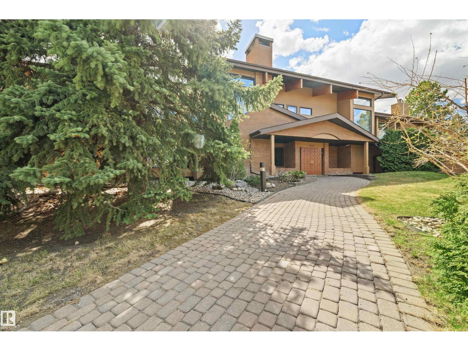 #1 14824 45 AV NW - 48
