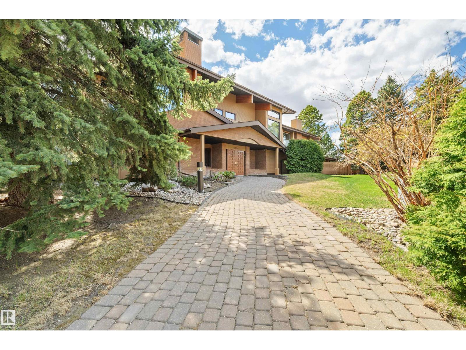 #1 14824 45 AV NW - 49