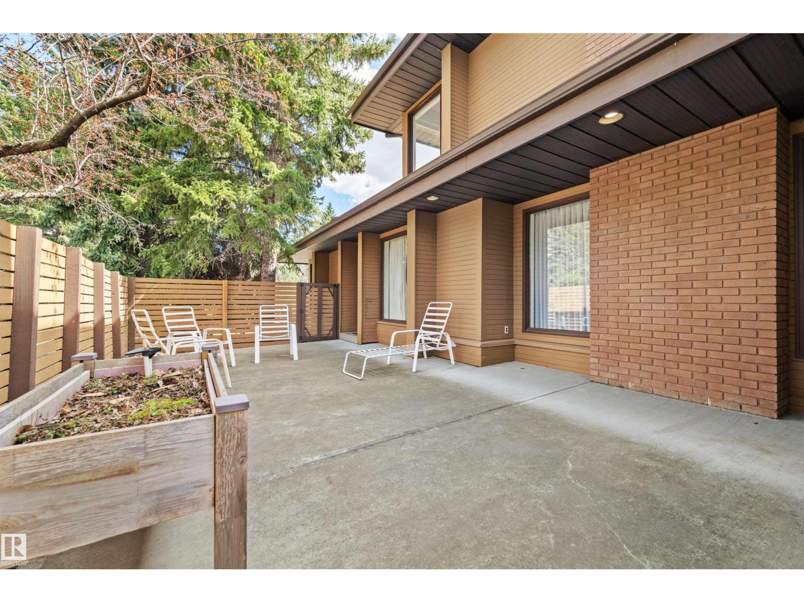 #1 14824 45 AV NW - 37