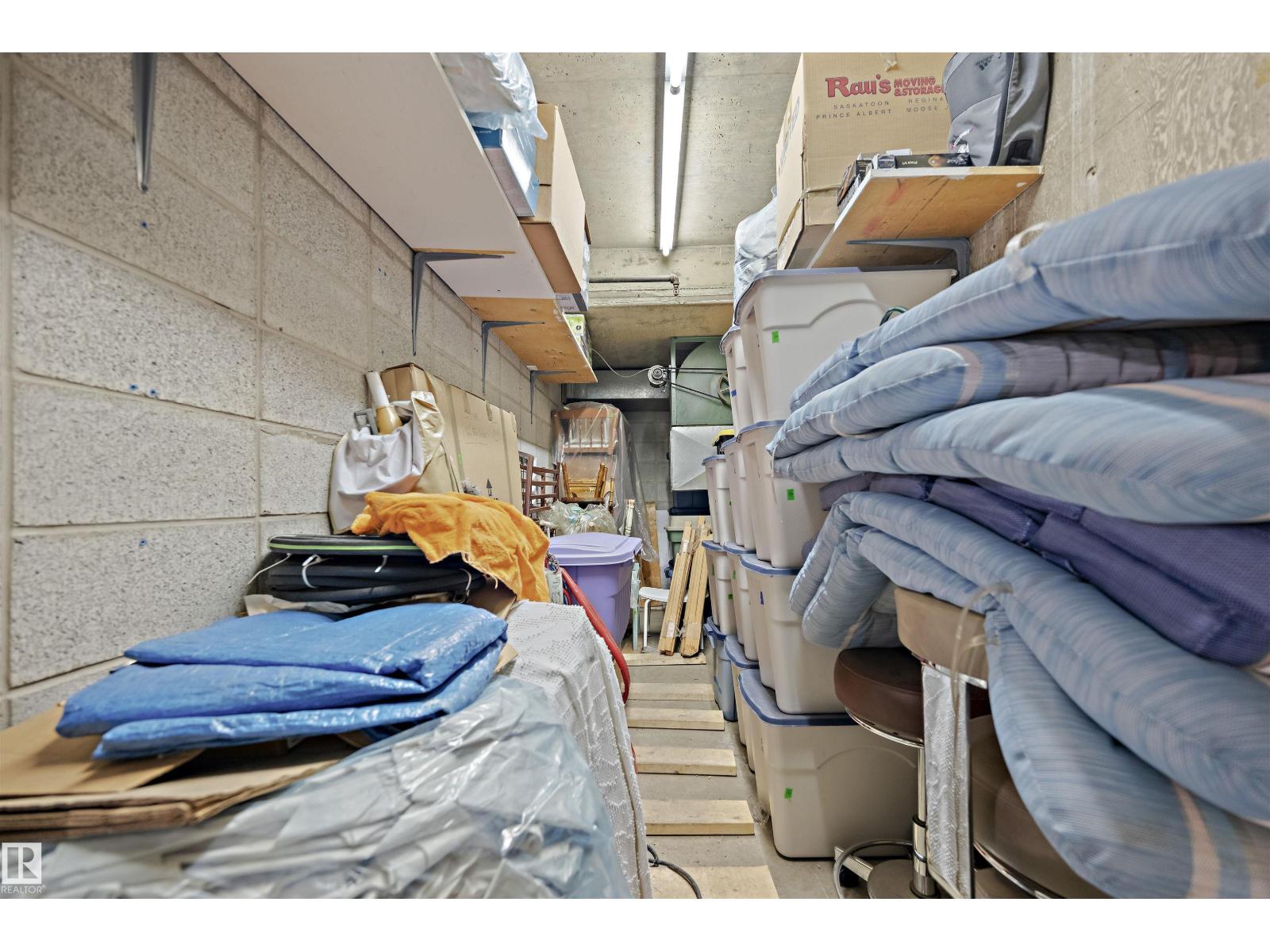 #1 14824 45 AV NW - 44