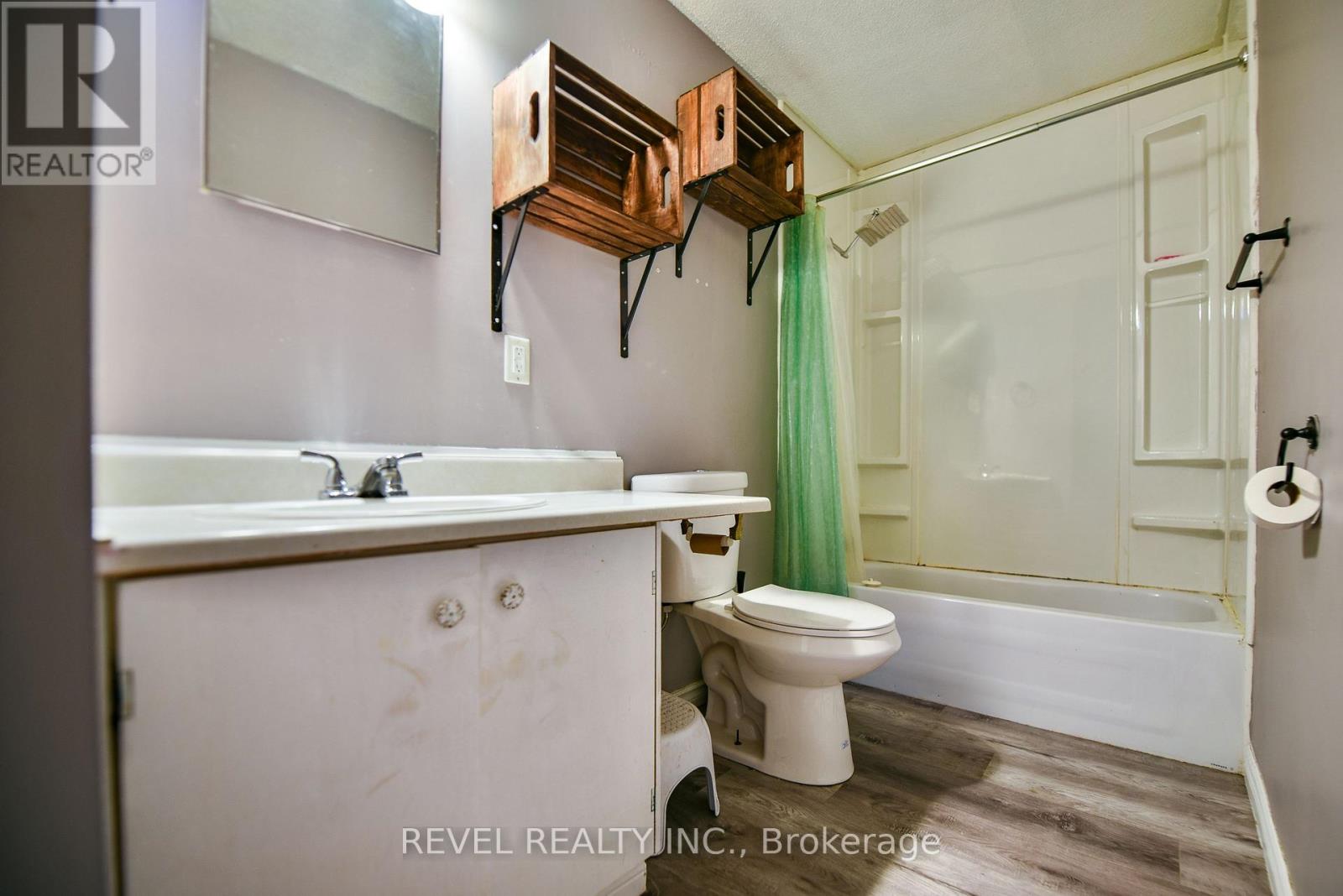 1313 GATINEAU BOULEVARD - 12