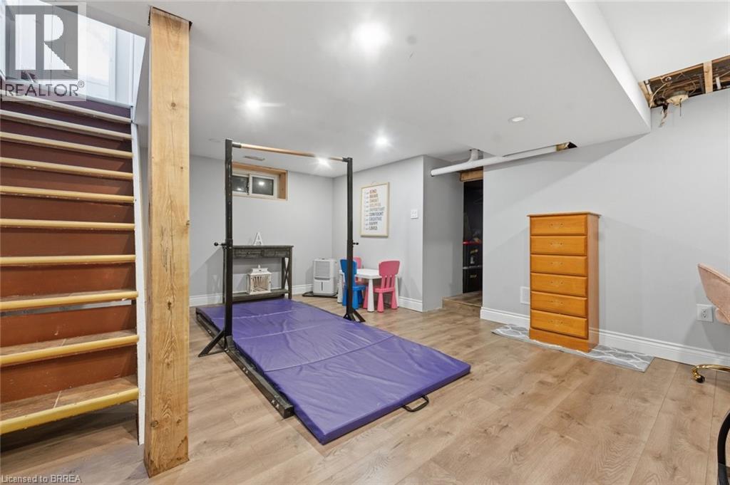 141 EAST Avenue - 15