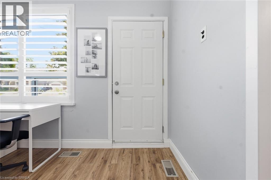 141 EAST Avenue - 4