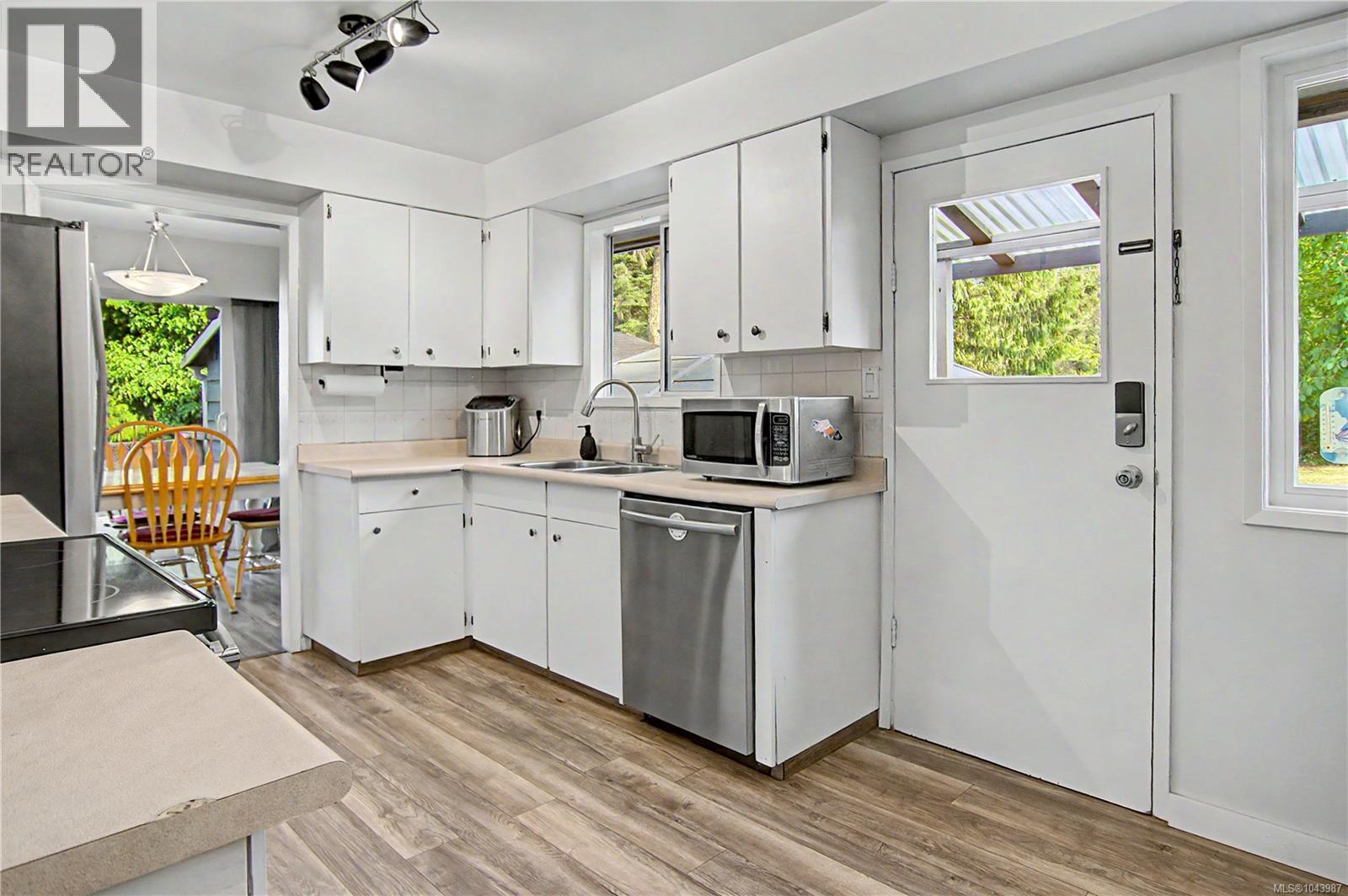 159 Roberta Rd W - 10