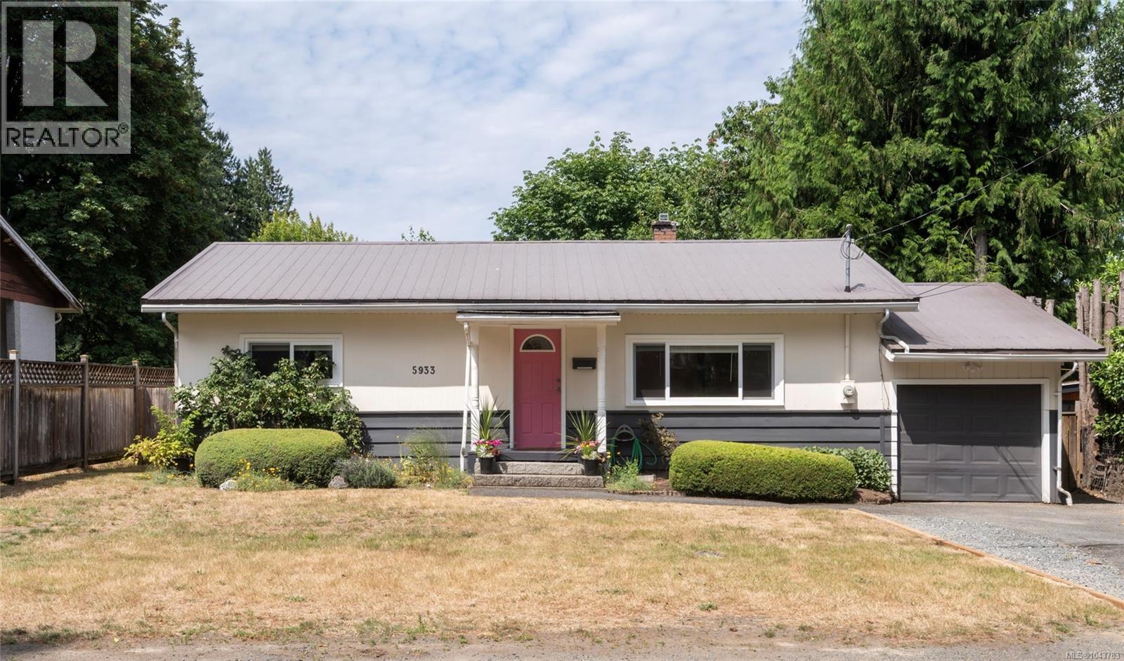 5933 Deuchars Dr - 1