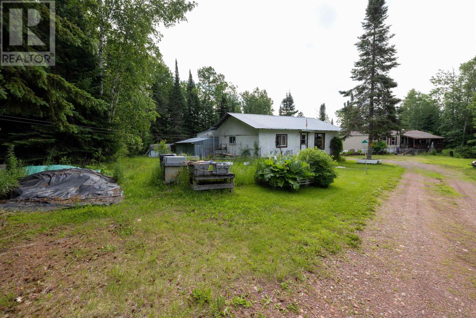 200 Captain RD - 32