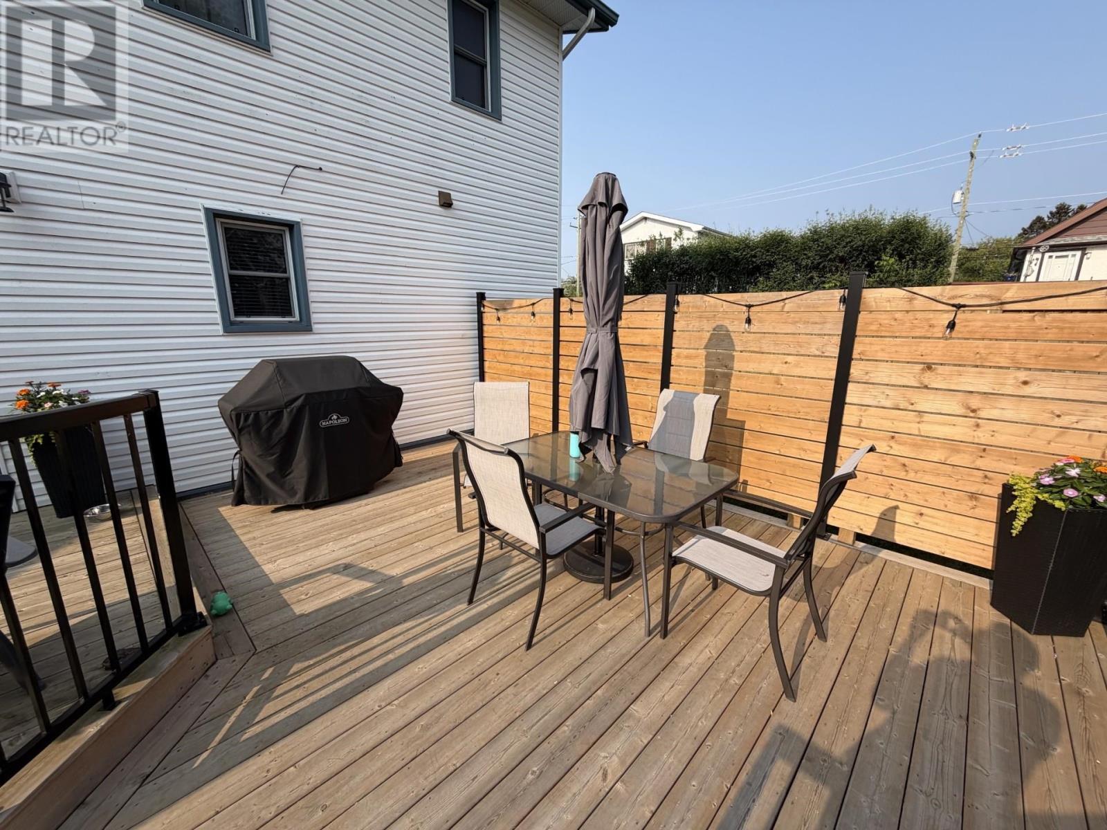 338 DACRE ST - 28