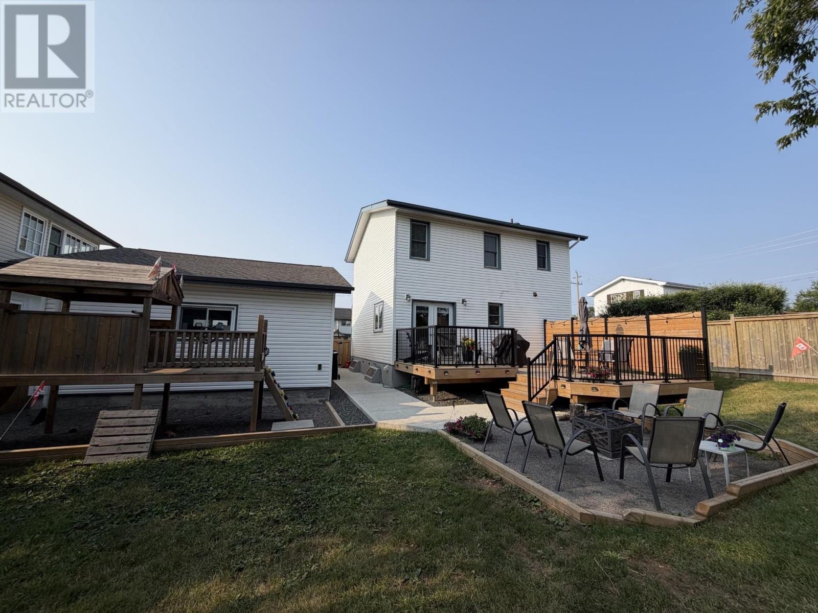 338 DACRE ST - 5