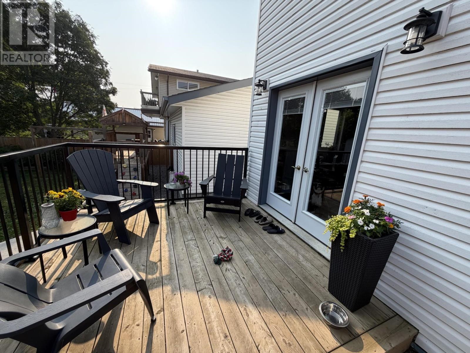 338 DACRE ST - 4
