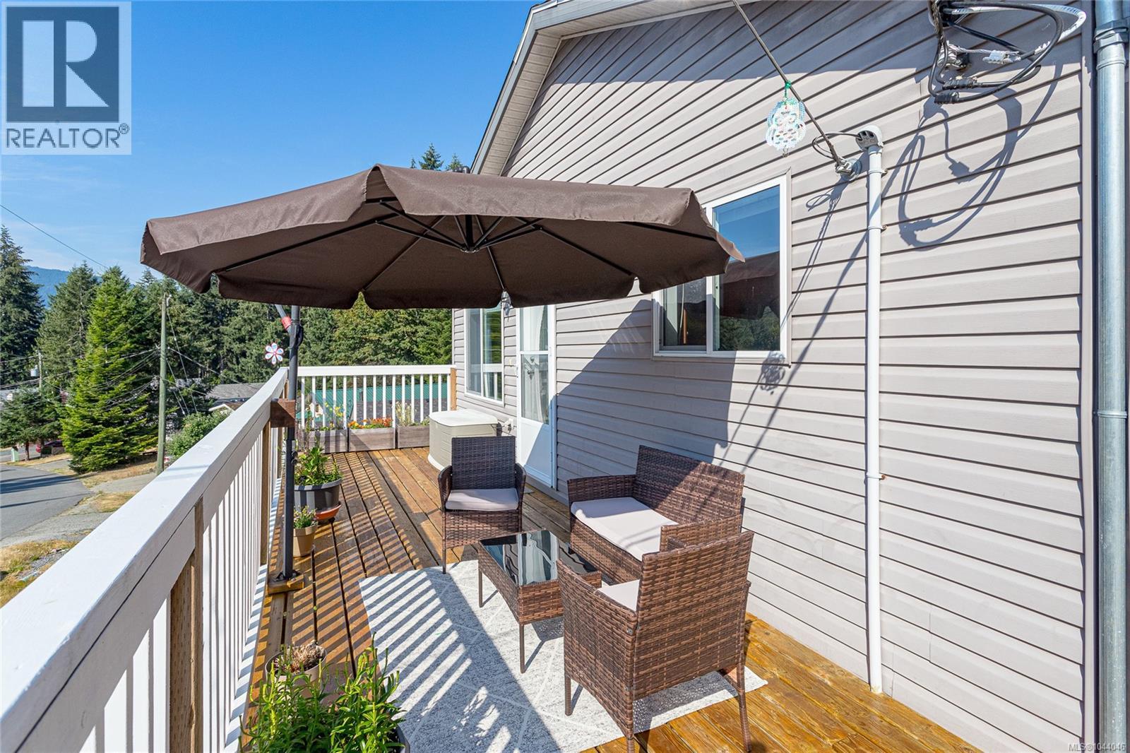 280 Lake Park Rd, Lake Cowichan