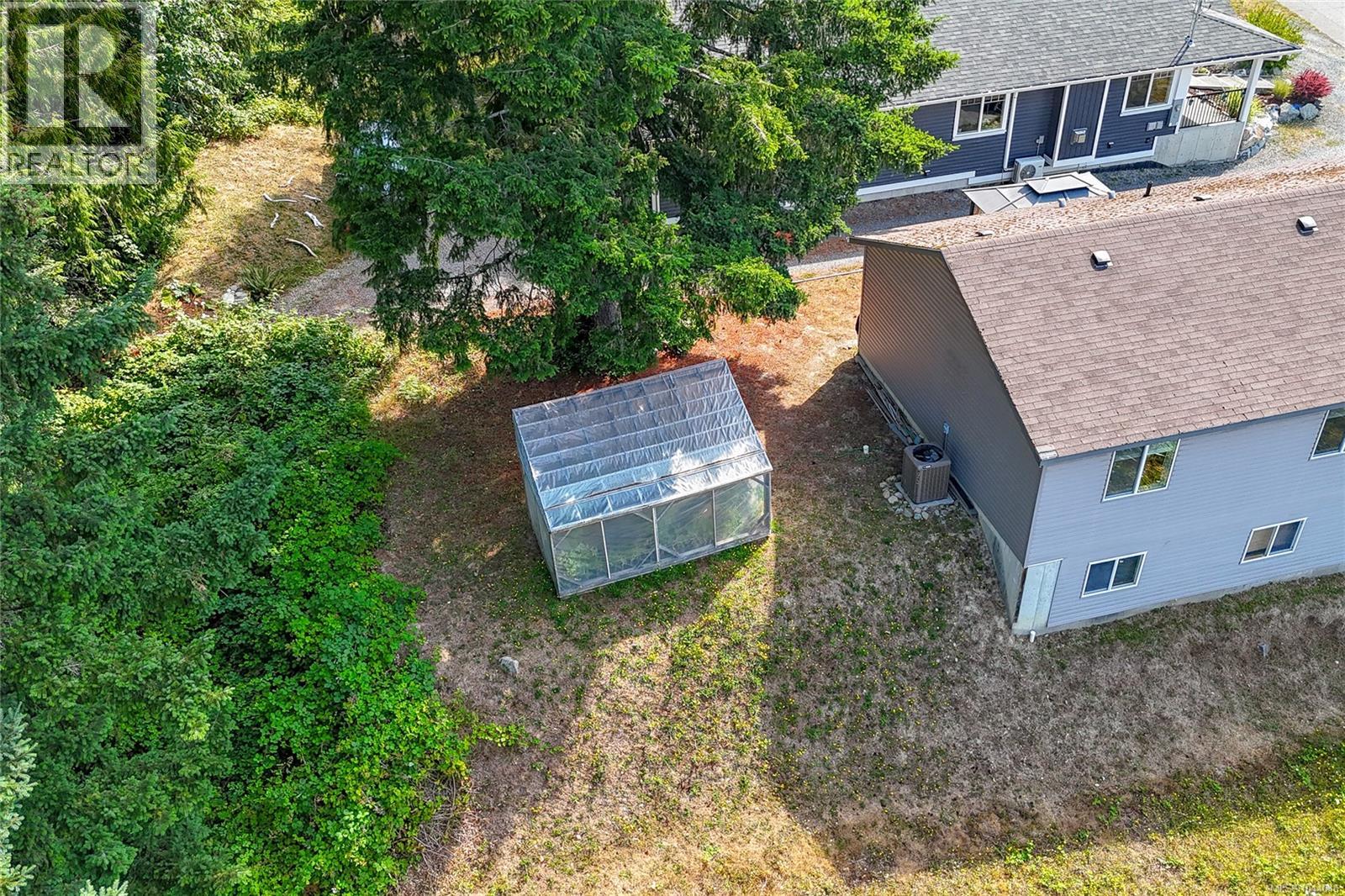 280 Lake Park Rd, Lake Cowichan