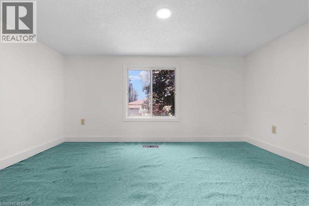 345 BERKINDALE Drive - Image 17