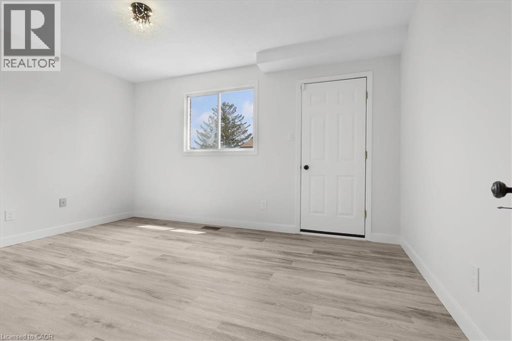 345 BERKINDALE Drive - 13