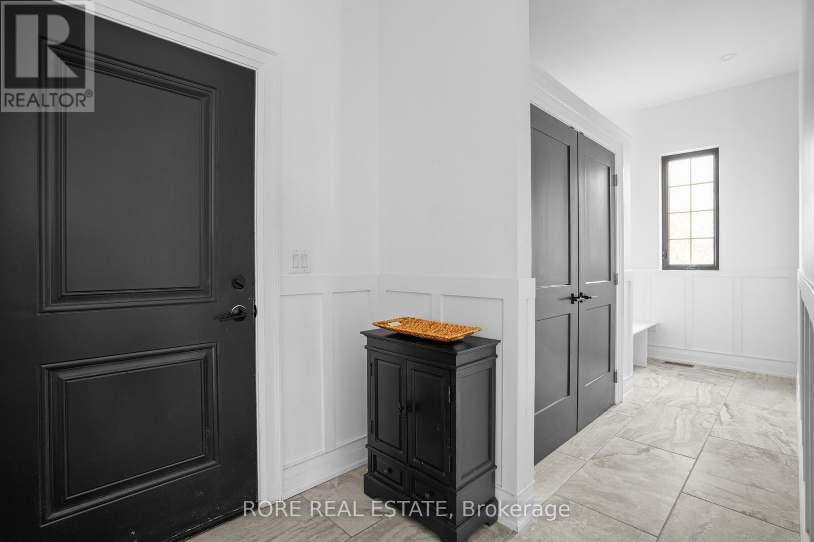 2439 GARRISON ROAD - 18